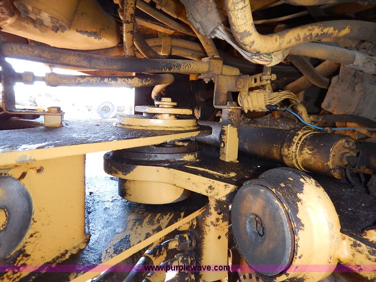 image for item K7159 1996 Caterpillar 924F wheel loader