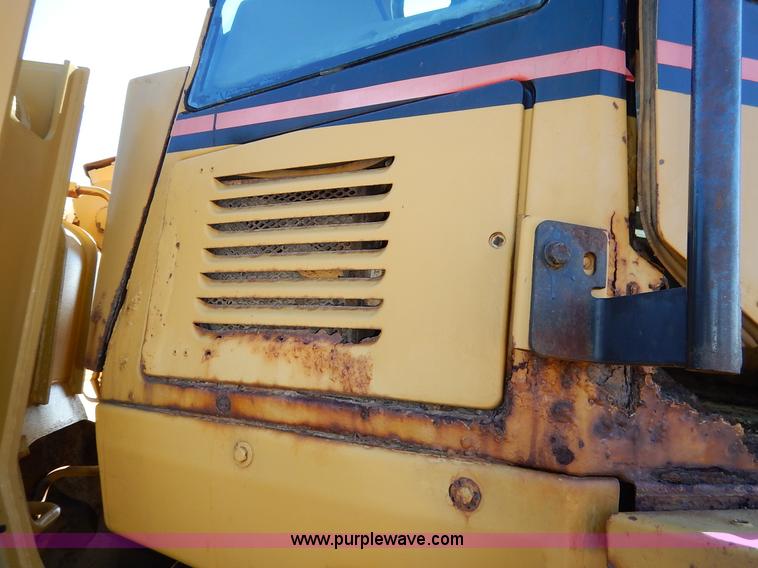 image for item K7159 1996 Caterpillar 924F wheel loader