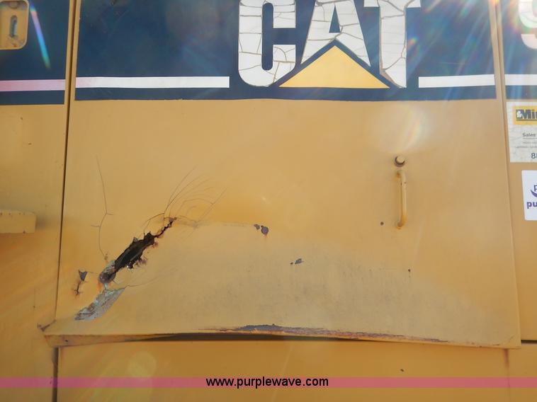image for item K7159 1996 Caterpillar 924F wheel loader