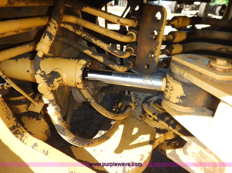 image for item K7159 1996 Caterpillar 924F wheel loader