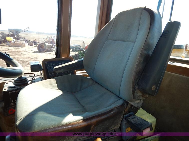 image for item K7159 1996 Caterpillar 924F wheel loader