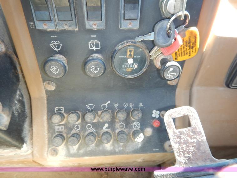 image for item K7159 1996 Caterpillar 924F wheel loader