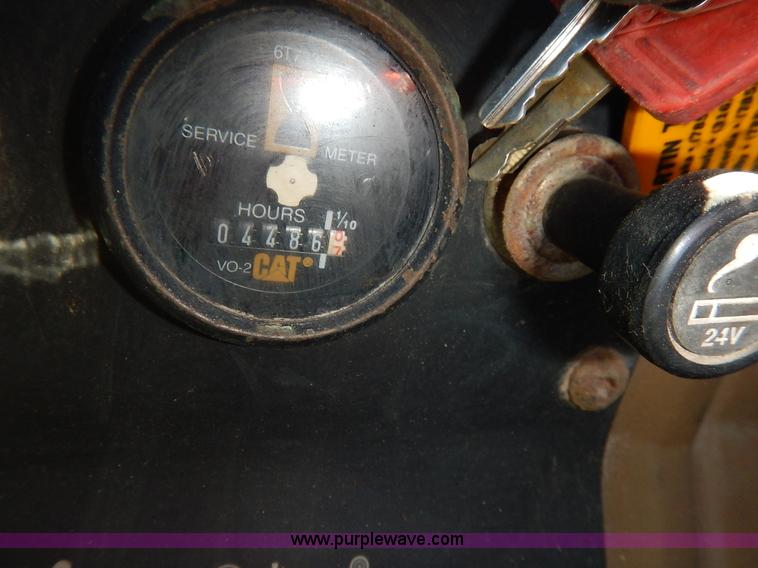 image for item K7159 1996 Caterpillar 924F wheel loader