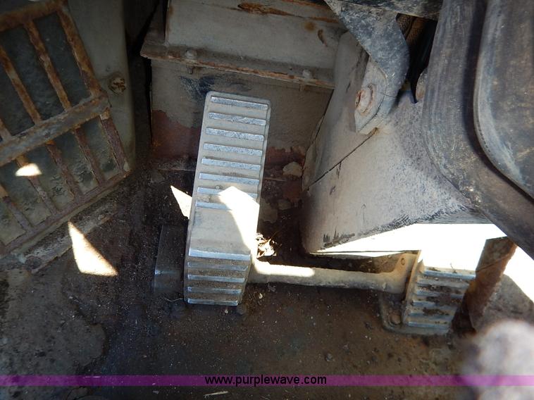 image for item K7159 1996 Caterpillar 924F wheel loader