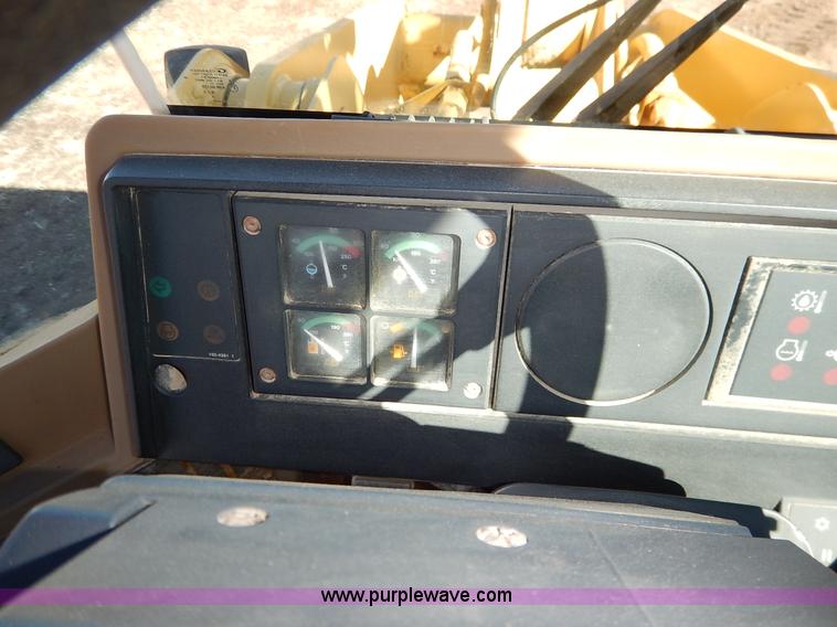 image for item K7159 1996 Caterpillar 924F wheel loader