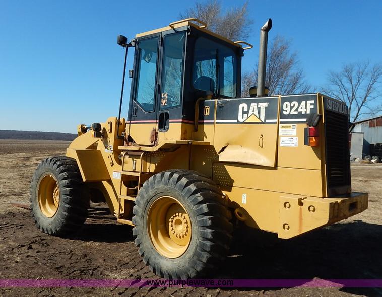 image for item K7159 1996 Caterpillar 924F wheel loader