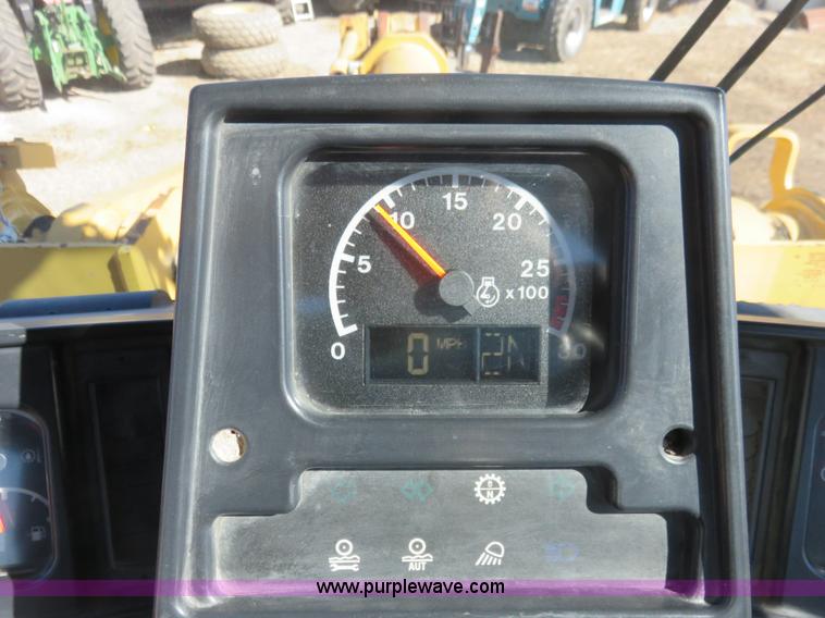 image for item K7160 1999 Caterpillar 950G wheel loader