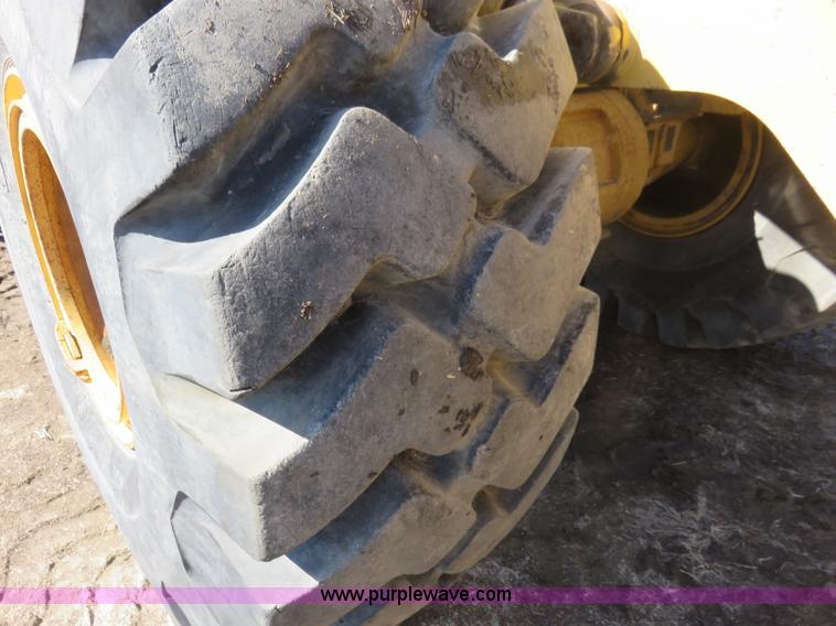 image for item K7160 1999 Caterpillar 950G wheel loader