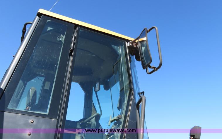 image for item K7160 1999 Caterpillar 950G wheel loader