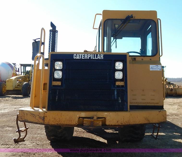 image for item K7161 2001 Caterpillar 613C Series II scraper