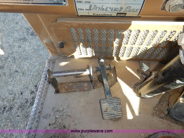 image for item K7161 2001 Caterpillar 613C Series II scraper