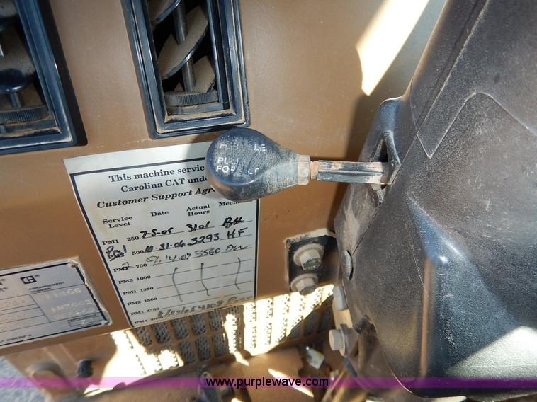 image for item K7161 2001 Caterpillar 613C Series II scraper