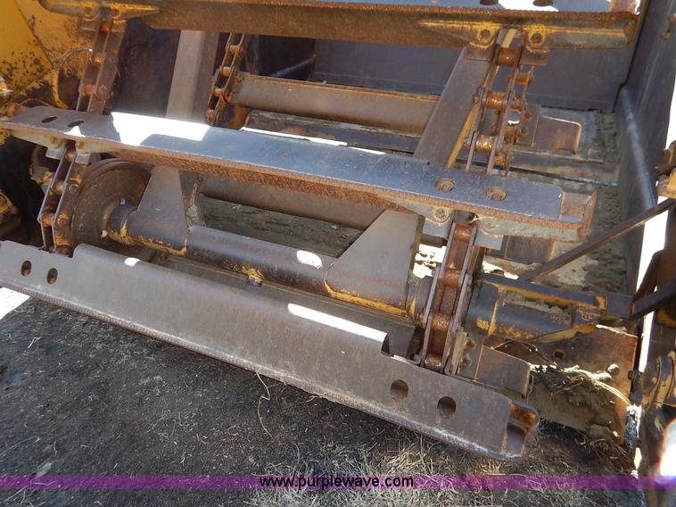 image for item K7161 2001 Caterpillar 613C Series II scraper