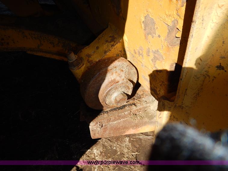 image for item K7161 2001 Caterpillar 613C Series II scraper