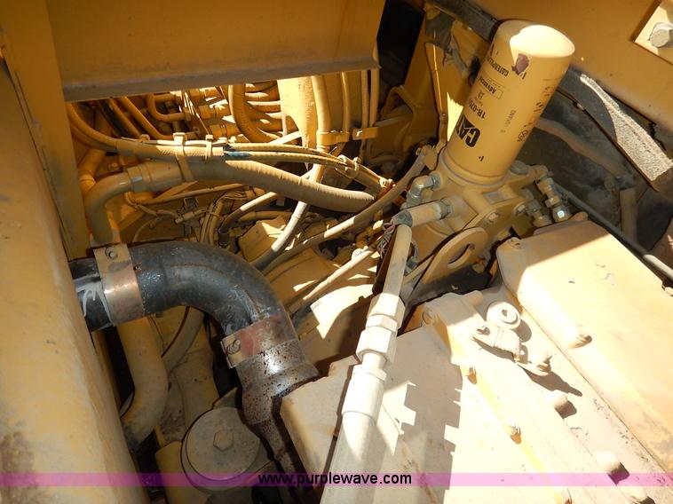 image for item K7161 2001 Caterpillar 613C Series II scraper