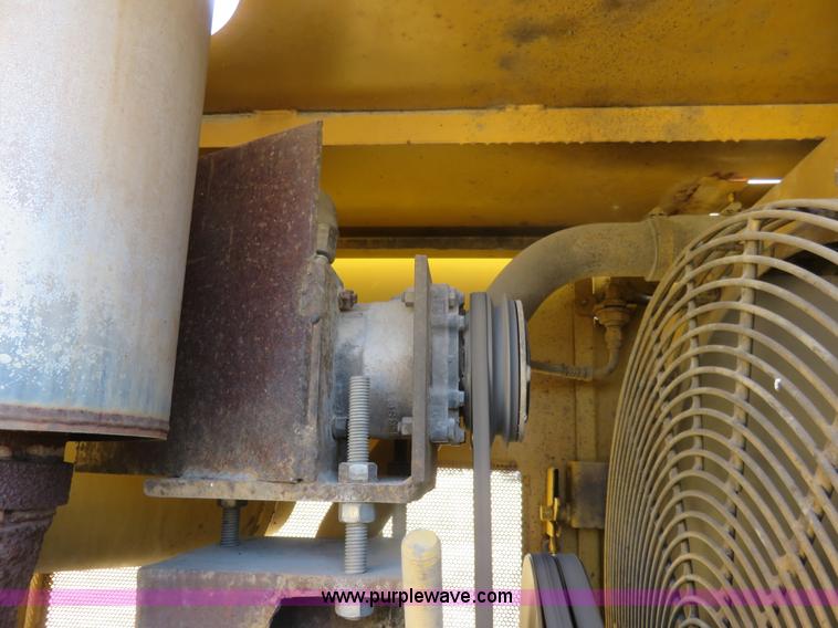 image for item K7162 1990 Caterpillar 936E wheel loader