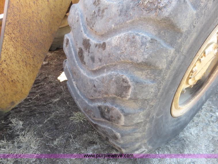 image for item K7162 1990 Caterpillar 936E wheel loader