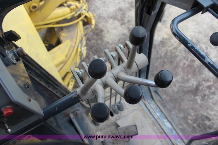 image for item K7163 1995 Komatsu GD650A-2B motor grader