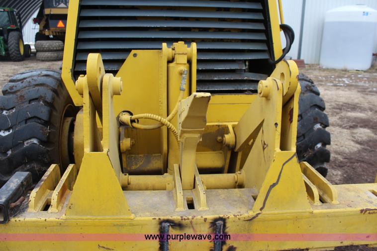 image for item K7163 1995 Komatsu GD650A-2B motor grader