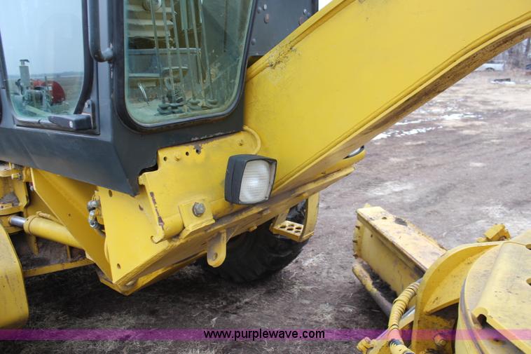 image for item K7163 1995 Komatsu GD650A-2B motor grader