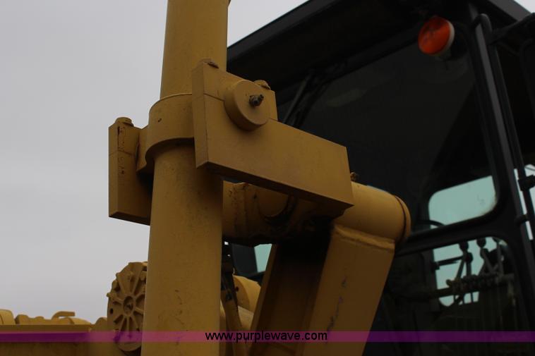 image for item K7163 1995 Komatsu GD650A-2B motor grader