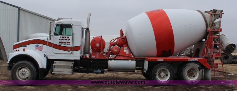 image for item K7164 1990 Kenworth W900 concrete truck