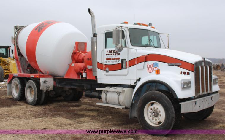 image for item K7164 1990 Kenworth W900 concrete truck