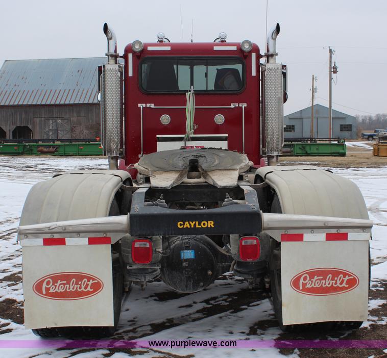 image for item K7181 1999 Peterbilt 379 semi truck