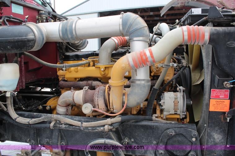 image for item K7181 1999 Peterbilt 379 semi truck