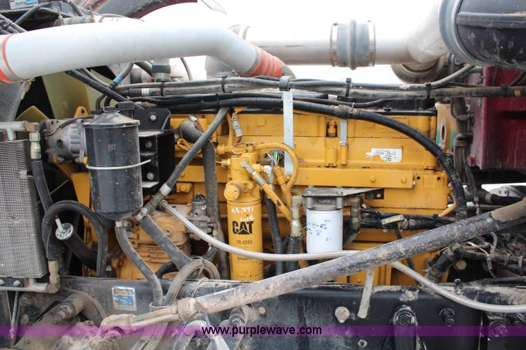 image for item K7181 1999 Peterbilt 379 semi truck