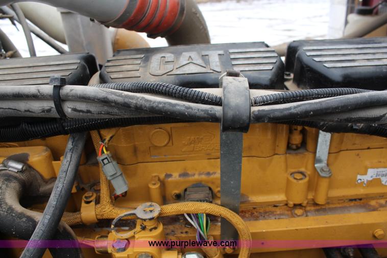 image for item K7181 1999 Peterbilt 379 semi truck