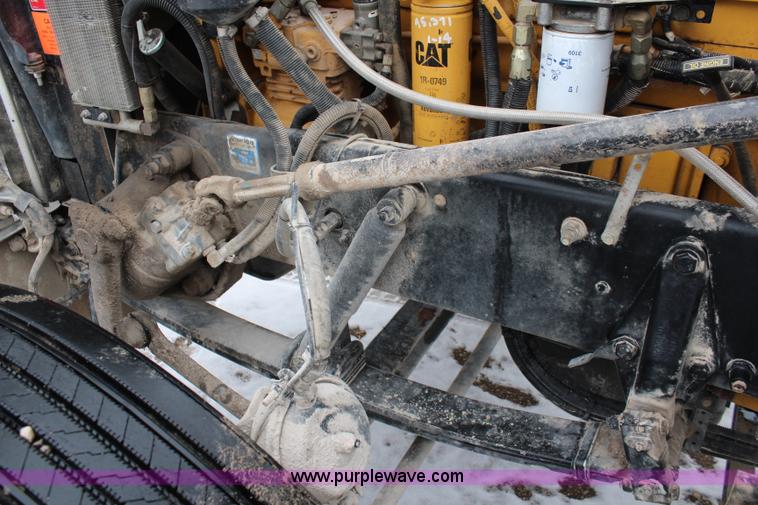 image for item K7181 1999 Peterbilt 379 semi truck