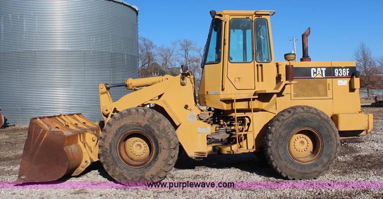 image for item K8821 1993 Caterpillar 936F wheel loader