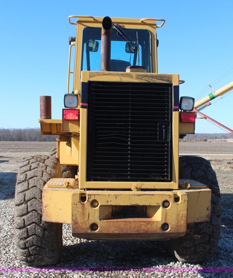 image for item K8821 1993 Caterpillar 936F wheel loader