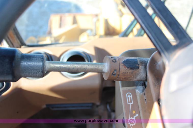 image for item K8821 1993 Caterpillar 936F wheel loader