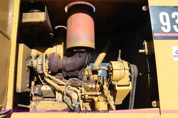 image for item K8821 1993 Caterpillar 936F wheel loader