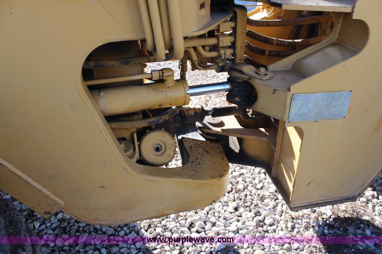 image for item K8821 1993 Caterpillar 936F wheel loader