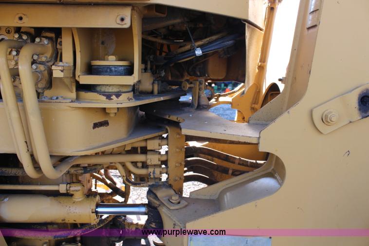 image for item K8821 1993 Caterpillar 936F wheel loader