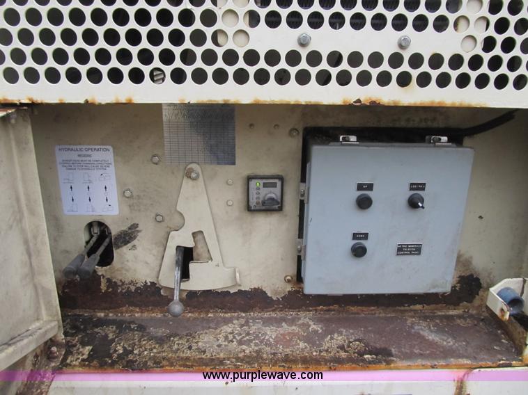 image for item K8832 Nordberg CV100 Metso portable screen