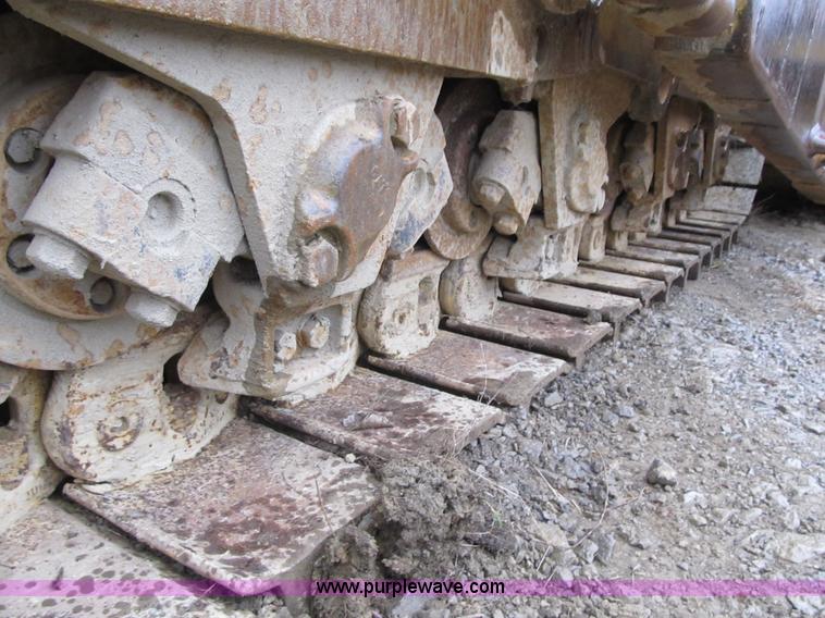 image for item K8834 2000 Caterpillar D9R dozer