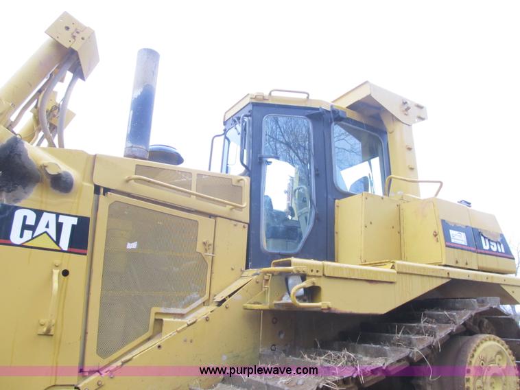 image for item K8834 2000 Caterpillar D9R dozer