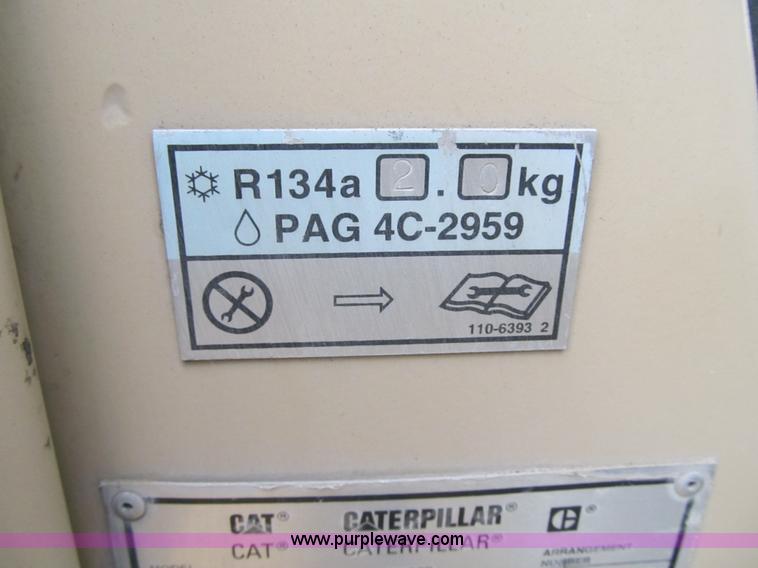 image for item K8834 2000 Caterpillar D9R dozer