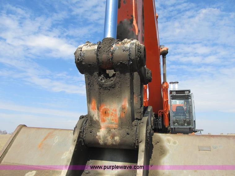 image for item K8838 2006 Hitachi ZX850LC-3 excavator