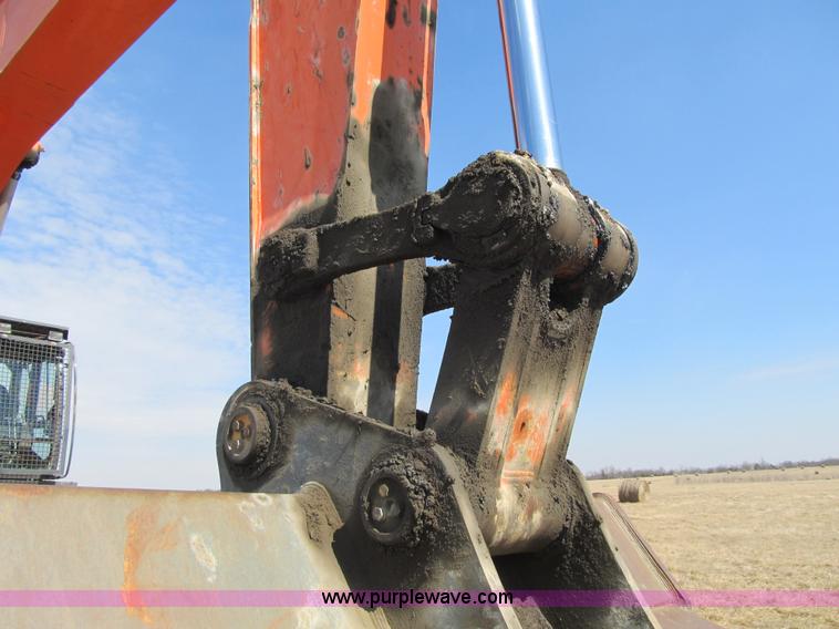 image for item K8838 2006 Hitachi ZX850LC-3 excavator