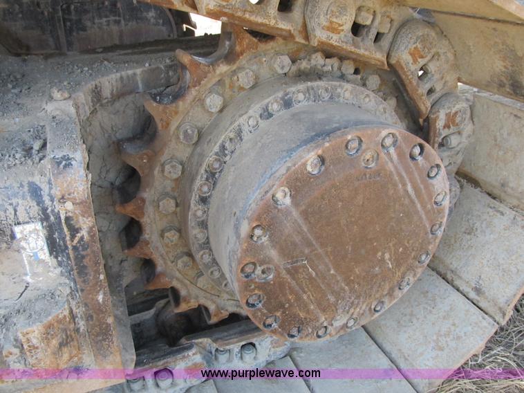 image for item K8838 2006 Hitachi ZX850LC-3 excavator