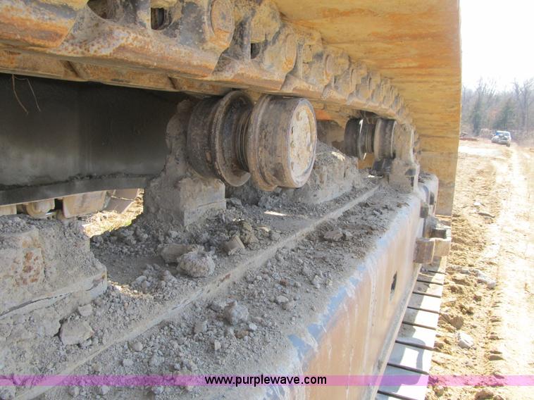 image for item K8838 2006 Hitachi ZX850LC-3 excavator