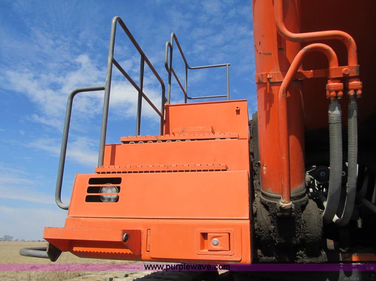 image for item K8838 2006 Hitachi ZX850LC-3 excavator