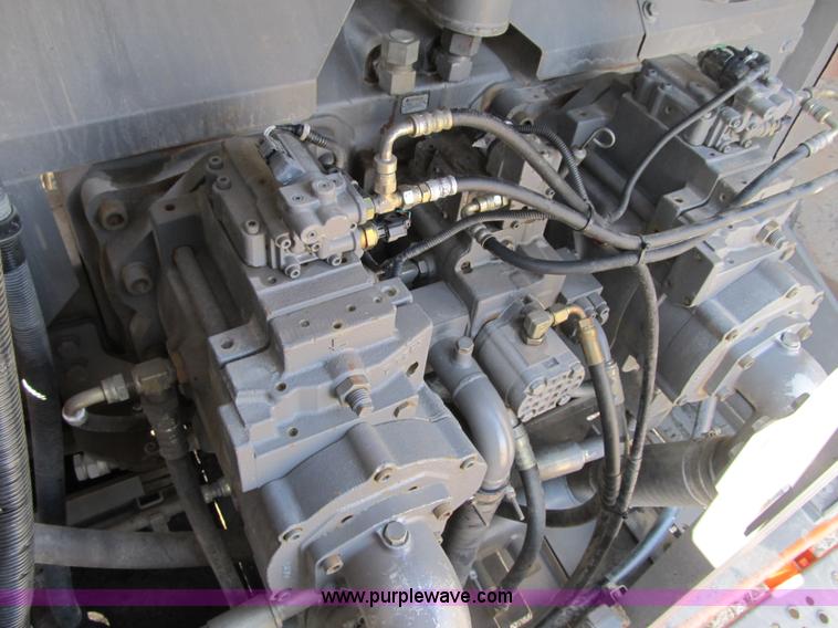 image for item K8838 2006 Hitachi ZX850LC-3 excavator