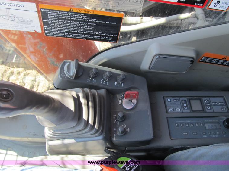 image for item K8838 2006 Hitachi ZX850LC-3 excavator