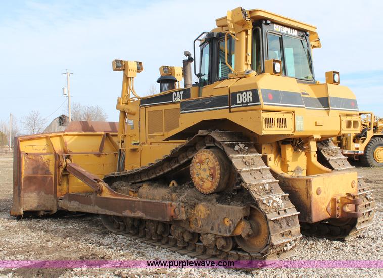 image for item K8839 2001 Caterpillar D8R Series II dozer